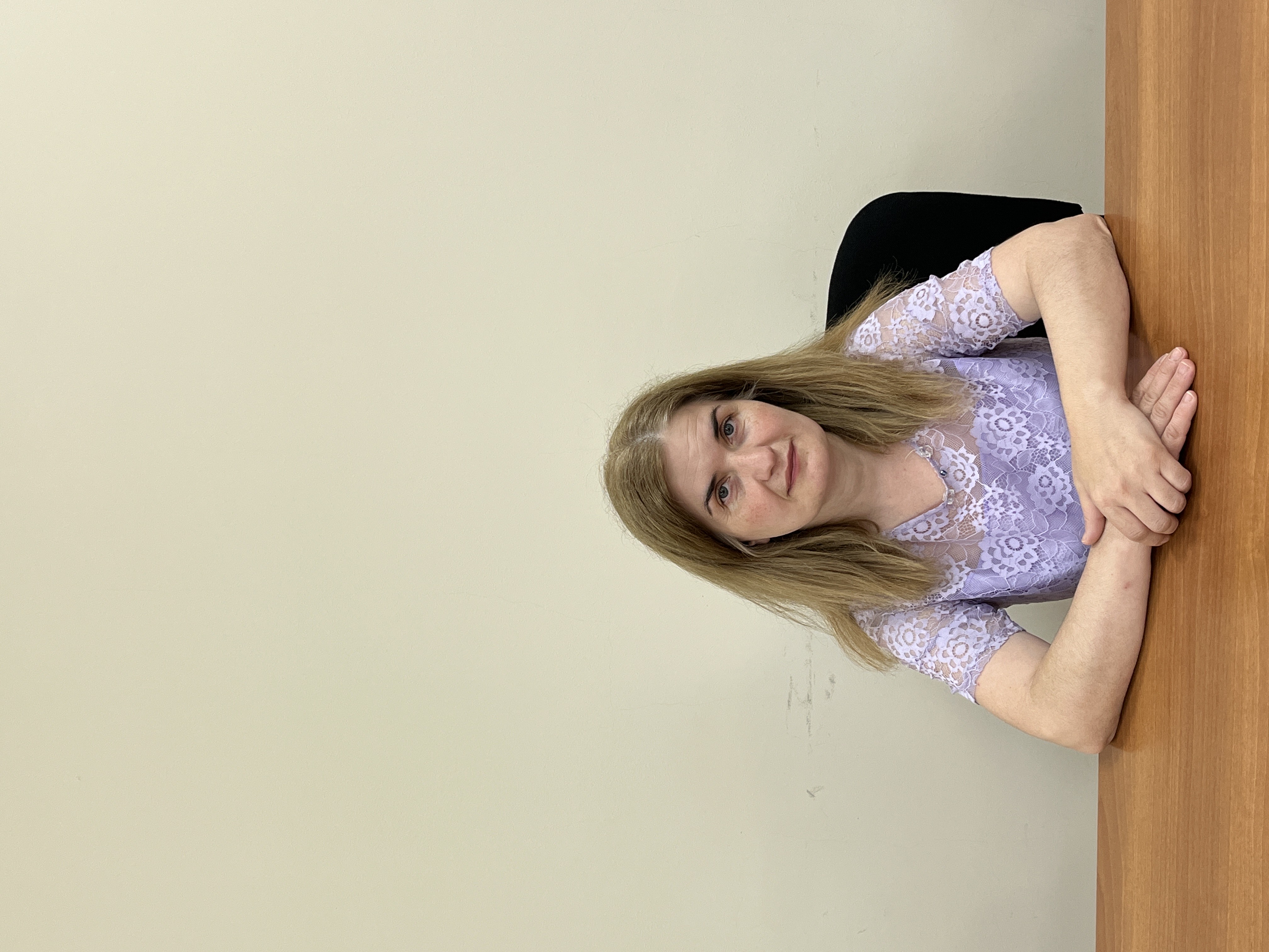 მზია ნოზაძე